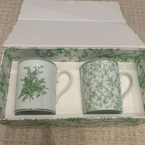 Christian Dior Mugs - Picture 1 of 5